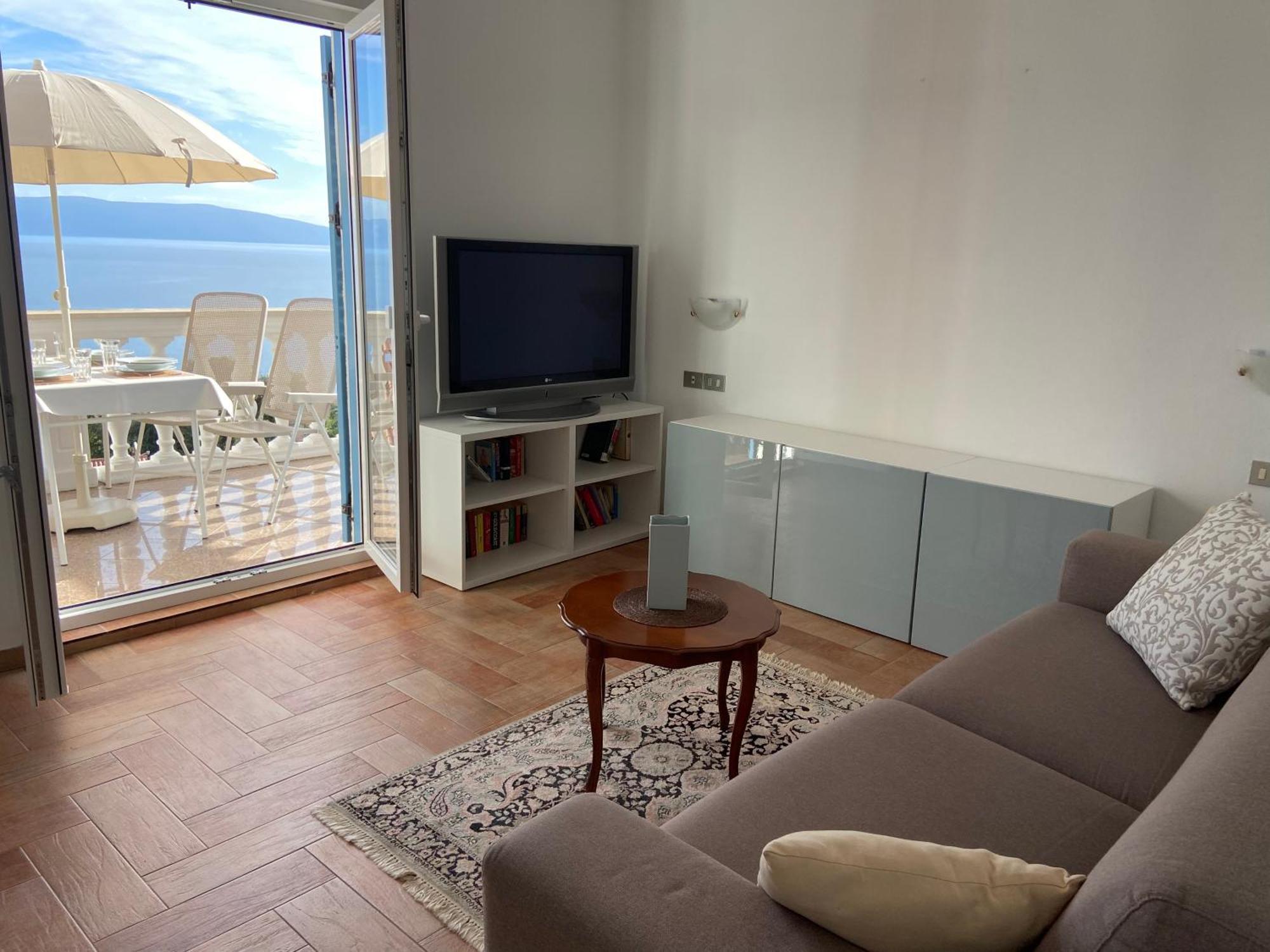 Apartments Villa Iva Ravni Bilik gambar
