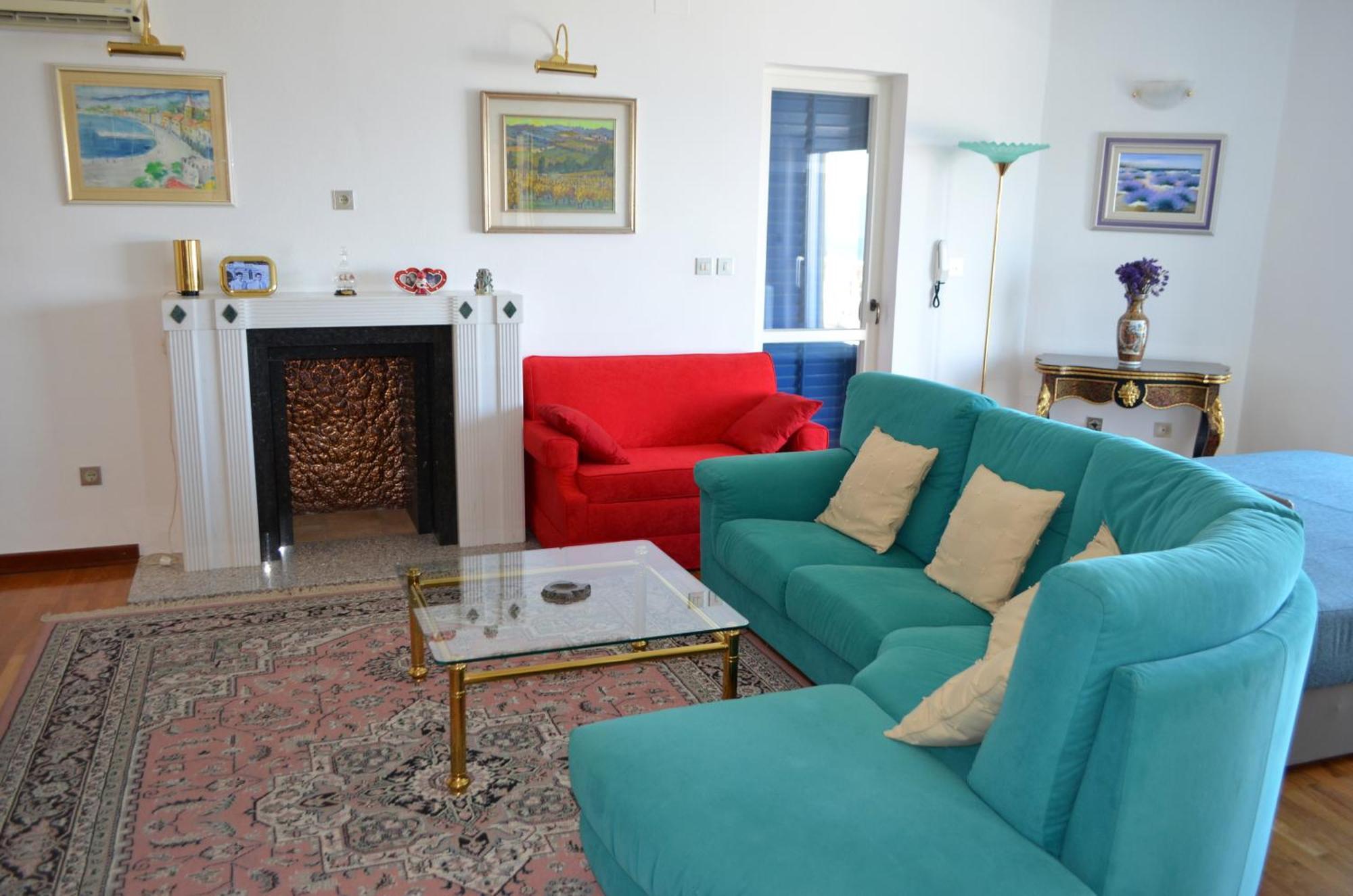 Apartments Villa Iva Ravni Bilik gambar